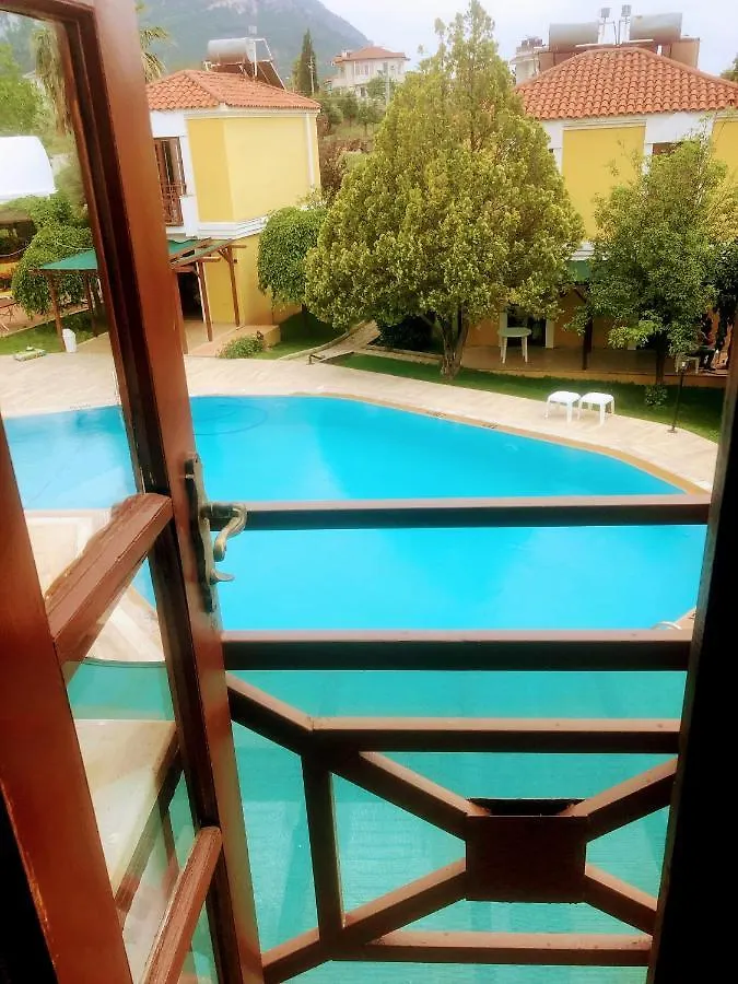 Lägenhetshotell Villa Alisa Öludeniz